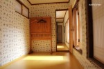 Gahoe Hanok Experience Center (Magnolia)