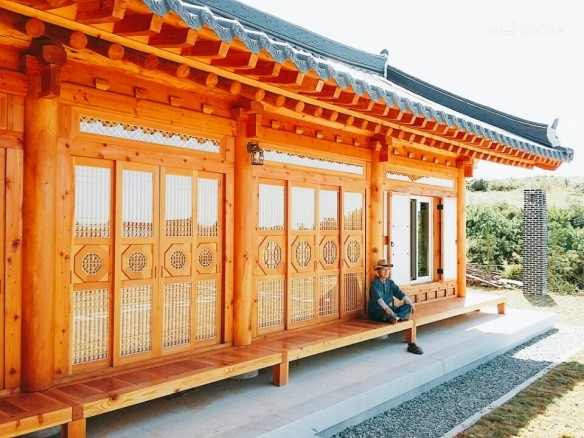 햇님방창문에서 바라본 거실창문,별님방, 달님방쪽 조망